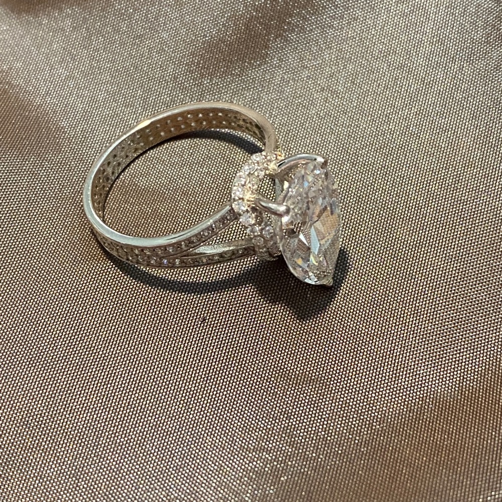 Faux Glamour Diamond Ring Size 8/9 - Picture 2 of 5